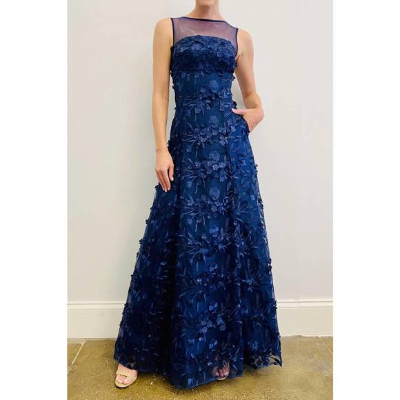 NEW HYNES PARK floral applique full length gown in navy - Picture 1 of 4